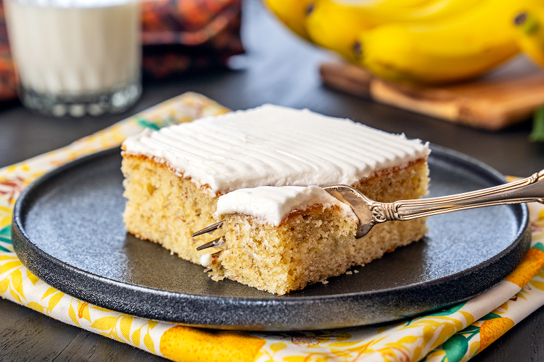 Banana-with-Cream-Cheese-Icing-2